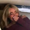 🤩 Эмодзи «Sabrina Carpenter Еще» для Telegram