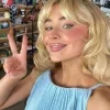 🤩 Эмодзи «Sabrina Carpenter Еще» для Telegram