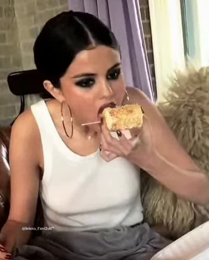 🍖 Стикер «Selena Gomez» для Telegram