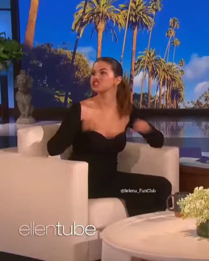 💙 Стикер «Selena Gomez» для Telegram