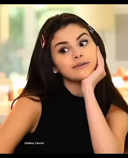 Стикерпак Selena Gomez для Telegram — скачать