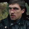 😵‍💫 Эмодзи «😏 Видео набор эмоджи по фильму «Сёстры»» для Telegram