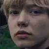 😟 Эмодзи «😏 Видео набор эмоджи по фильму «Сёстры»» для Telegram