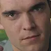 🚬 Эмодзи «😏 Видео набор эмоджи по фильму «Сёстры»» для Telegram