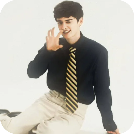 👔 Стикер «байлер кисс» для Telegram