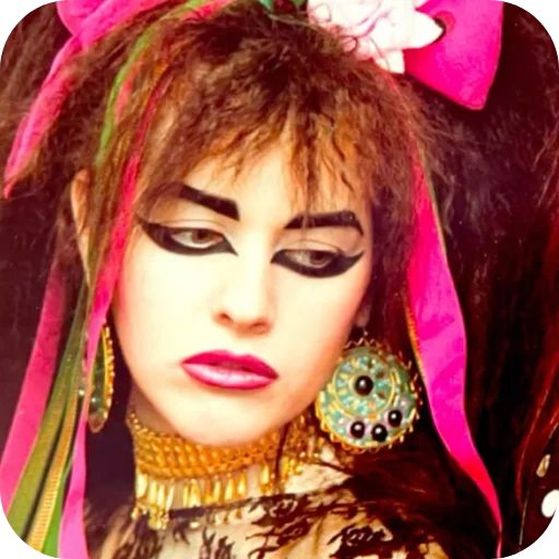 😒 Стикер «Strawberry Switchblade» для Telegram