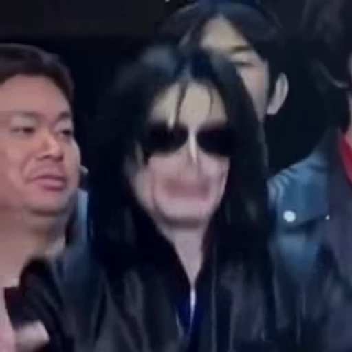 😳 Стикер «Michael Jackson» для Telegram
