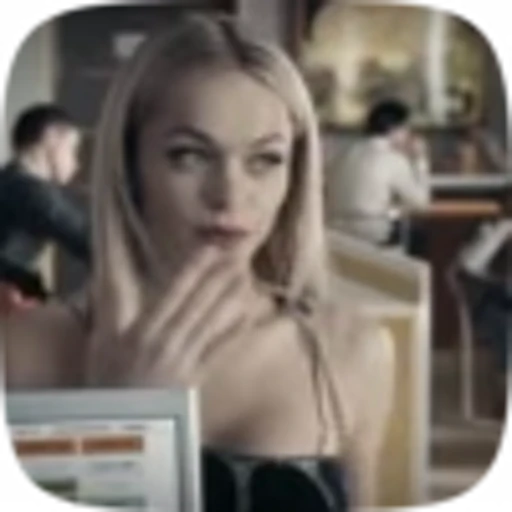 🌟 Эмодзи «Универ >» для Telegram
