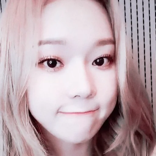 🍭 Стикер «winter kim» для Telegram
