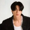 🤩 Эмодзи «Wooyoung ー» для Telegram