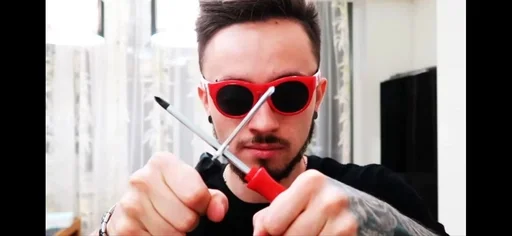 😎 Стикер «Эстетика» для Telegram