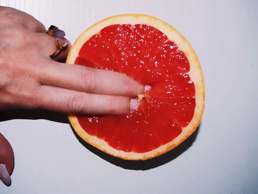 💖 Стикер «Red» для Telegram