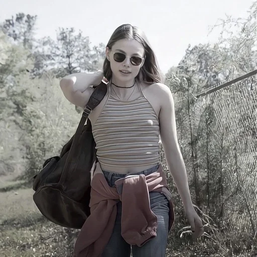 🌷 Стикер «Alaska Young» для Telegram