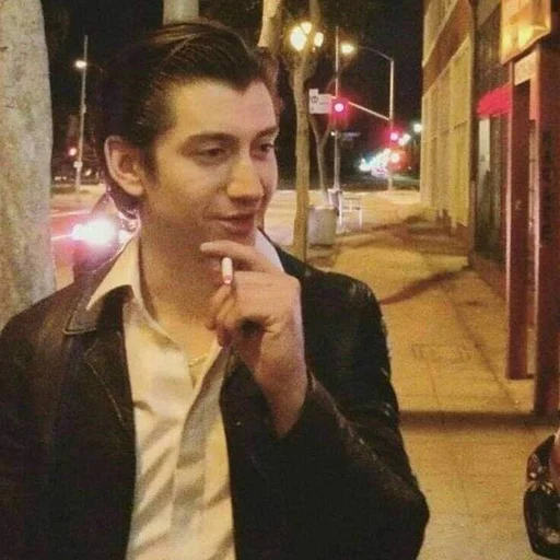 🚬 Стикер «Alex Turner» для Telegram