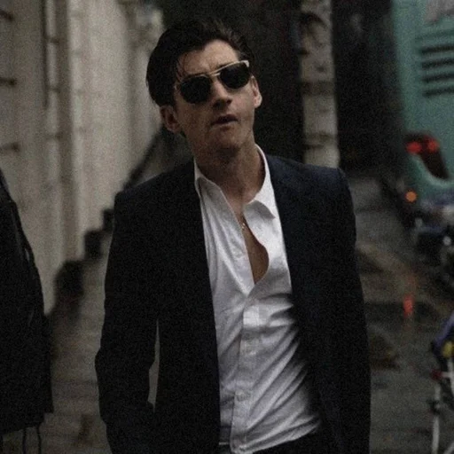 😎 Стикер «Alex Turner» для Telegram