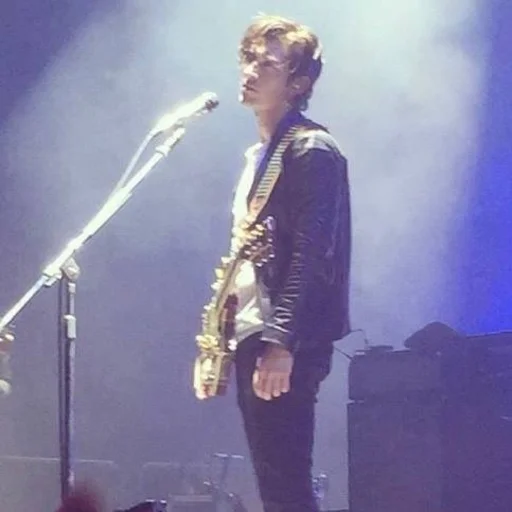 😕 Стикер «Alex Turner» для Telegram