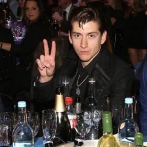 ✌️ Стикер «Alex Turner» для Telegram