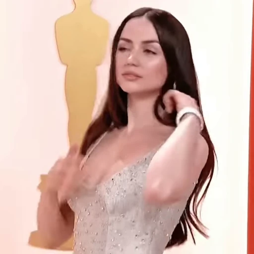 Стикерпак Ana de Armas для Telegram — скачать