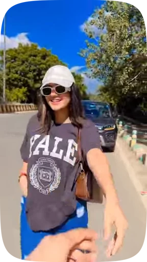 ⬇️ Стикер «Anjali Arora» для Telegram