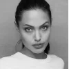 🤩 Эмодзи «Анджелина Джоли» для Telegram