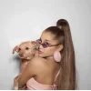 🤩 Эмодзи «Ariana Grande» для Telegram