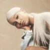 🤩 Эмодзи «Ariana Grande» для Telegram