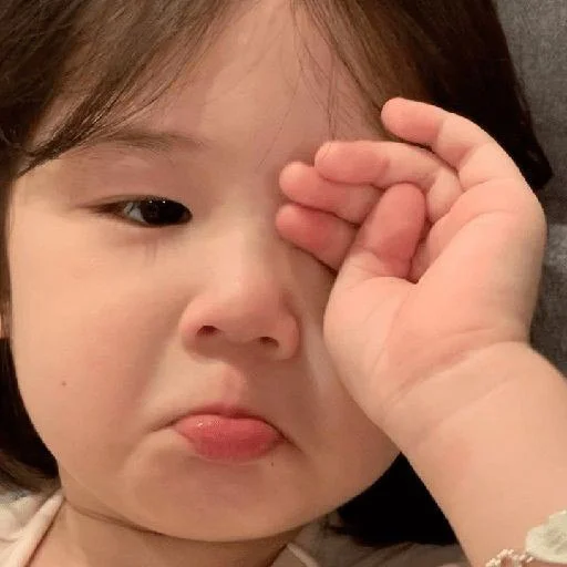 🦋 Стикер «Asian» для Telegram