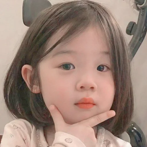 🦋 Стикер «Asian» для Telegram