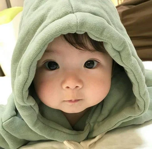 🦋 Стикер «Asian» для Telegram