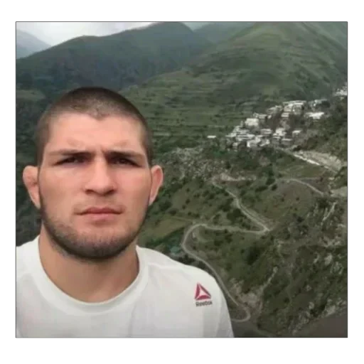 🌄 Стикер «бабизянки» для Telegram