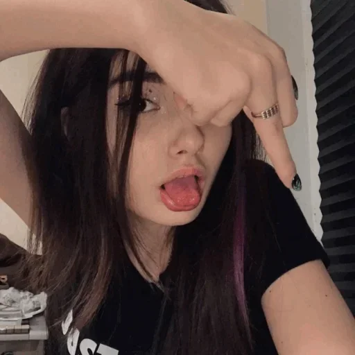 🥺 Стикер «bawstickerme» для Telegram