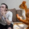 🖤 Эмодзи «Мемная Белка Из» для Telegram