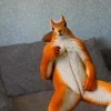 🖤 Эмодзи «Мемная Белка Из» для Telegram