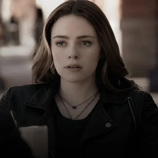 🫦 Стикер «hope mikaelson» для Telegram