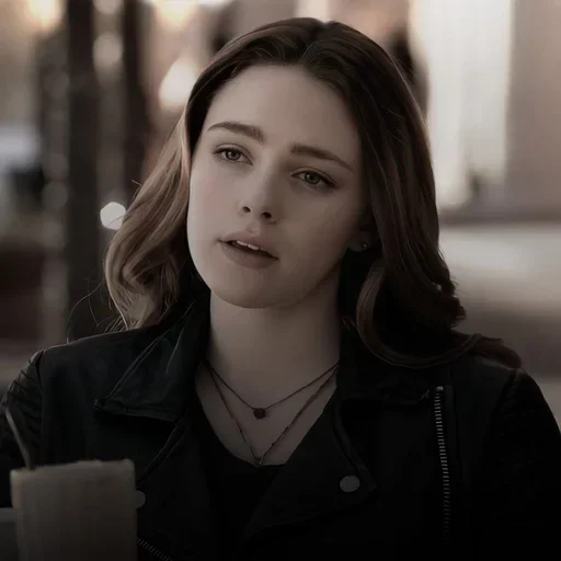 🫦 Стикер «hope mikaelson» для Telegram