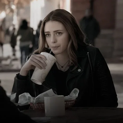 🫦 Стикер «hope mikaelson» для Telegram