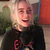 😄 Эмодзи «billie eilish» для Telegram