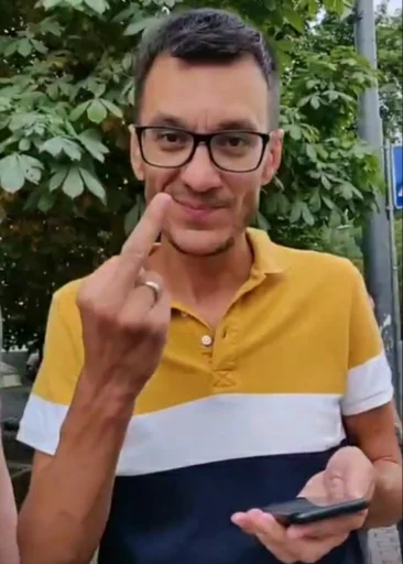 🖕 Стикер «snyusfor» для Telegram