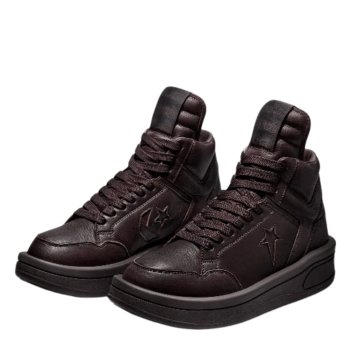 🥾 Стикер «shoes» для Telegram