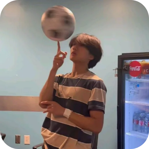 ⚽ Стикер «BoyWithUke» для Telegram