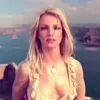 🤩 Эмодзи «Бритни Спирс» для Telegram