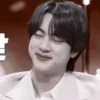 💋 Эмодзи «🌈 Смайлики с BTS» для Telegram