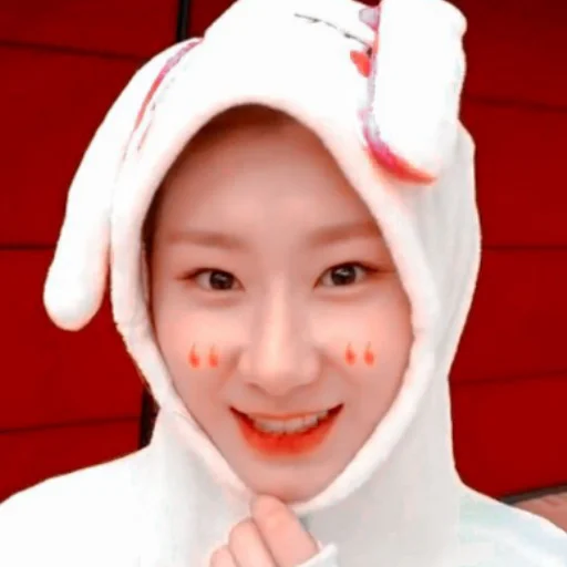 🐰 Стикер «CHAERYEONG чхэрен» для Telegram