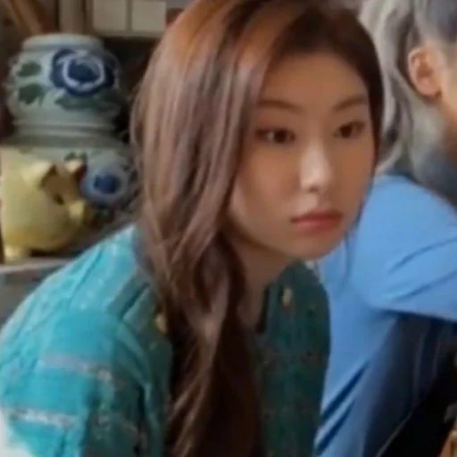 🤐 Стикер «CHAERYEONG чхэрен» для Telegram