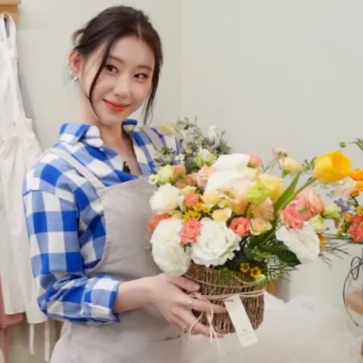 💐 Стикер «CHAERYEONG чхэрен» для Telegram
