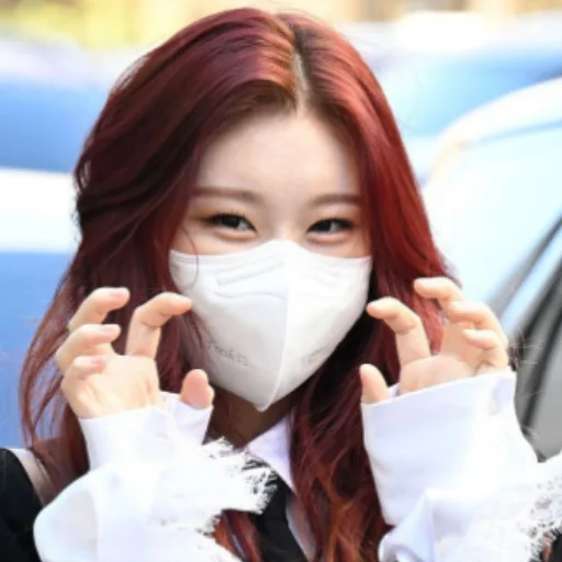 😼 Стикер «CHAERYEONG чхэрен» для Telegram