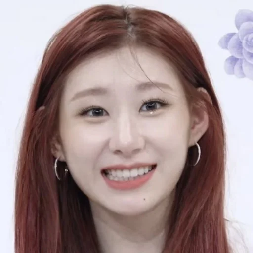 😬 Стикер «CHAERYEONG чхэрен» для Telegram