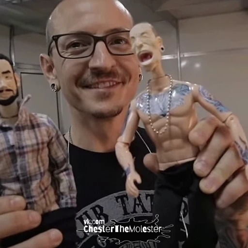 🙂 Стикер «ChesterBe GIF» для Telegram