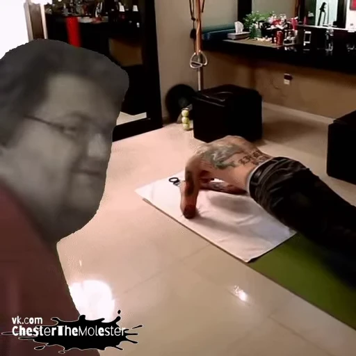 💪 Стикер «ChesterBe GIF» для Telegram