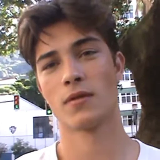 ➖ Стикер «Francisco Lachowski» для Telegram